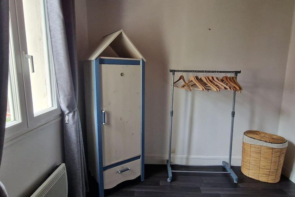 Logement A Deux Pas De La Plage Et Des Commerces Le Tréport Esterno foto