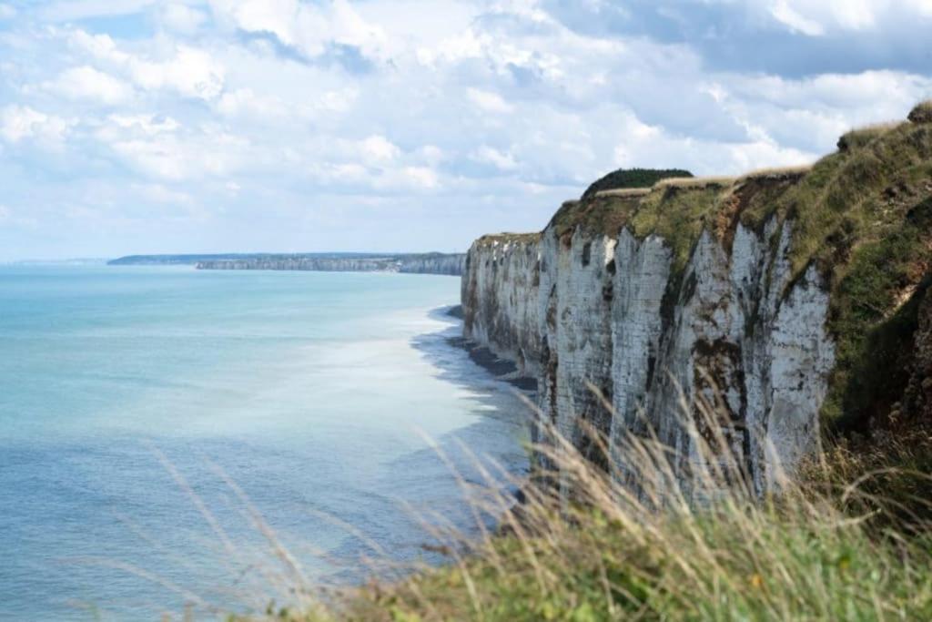 Logement A Deux Pas De La Plage Et Des Commerces Le Tréport Esterno foto